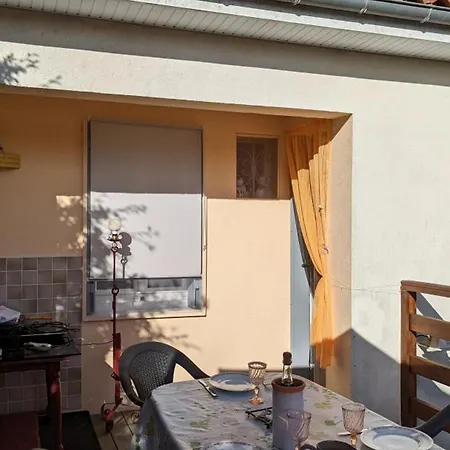Avec Terrasse Privee - 6 Pers. - Fr-1-653-293